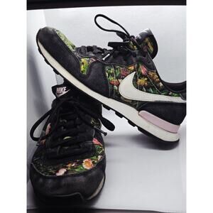 Nike Internationalist 2016 Woman Floral Spring Garden Sz 6.5 Premium Trainers